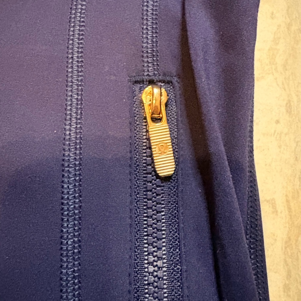 lululemon athletica Navy Full-Zip Define Jacket - Picture 5 of 6